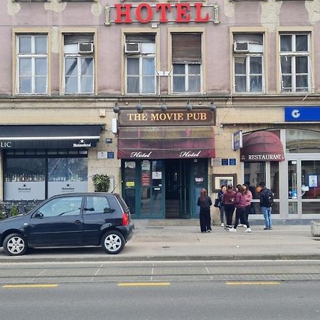 Rooms Lara Загреб Екстериор снимка