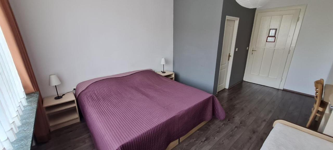 Rooms Lara Загреб Екстериор снимка