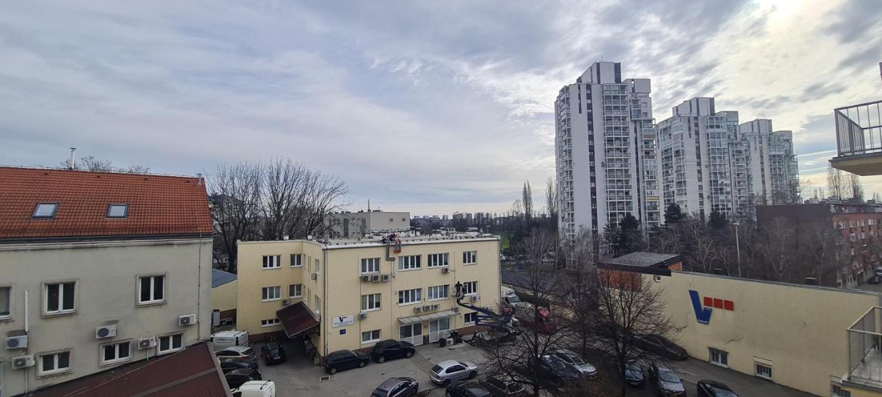 Rooms Lara Загреб Екстериор снимка